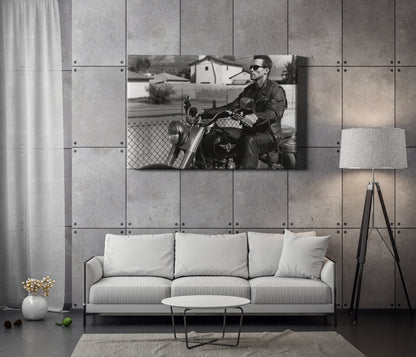 Arnold Schwarzenegger Poster Terminator Movie Scene Morotcycle Canvas Wall Art Home Decor Framed Art