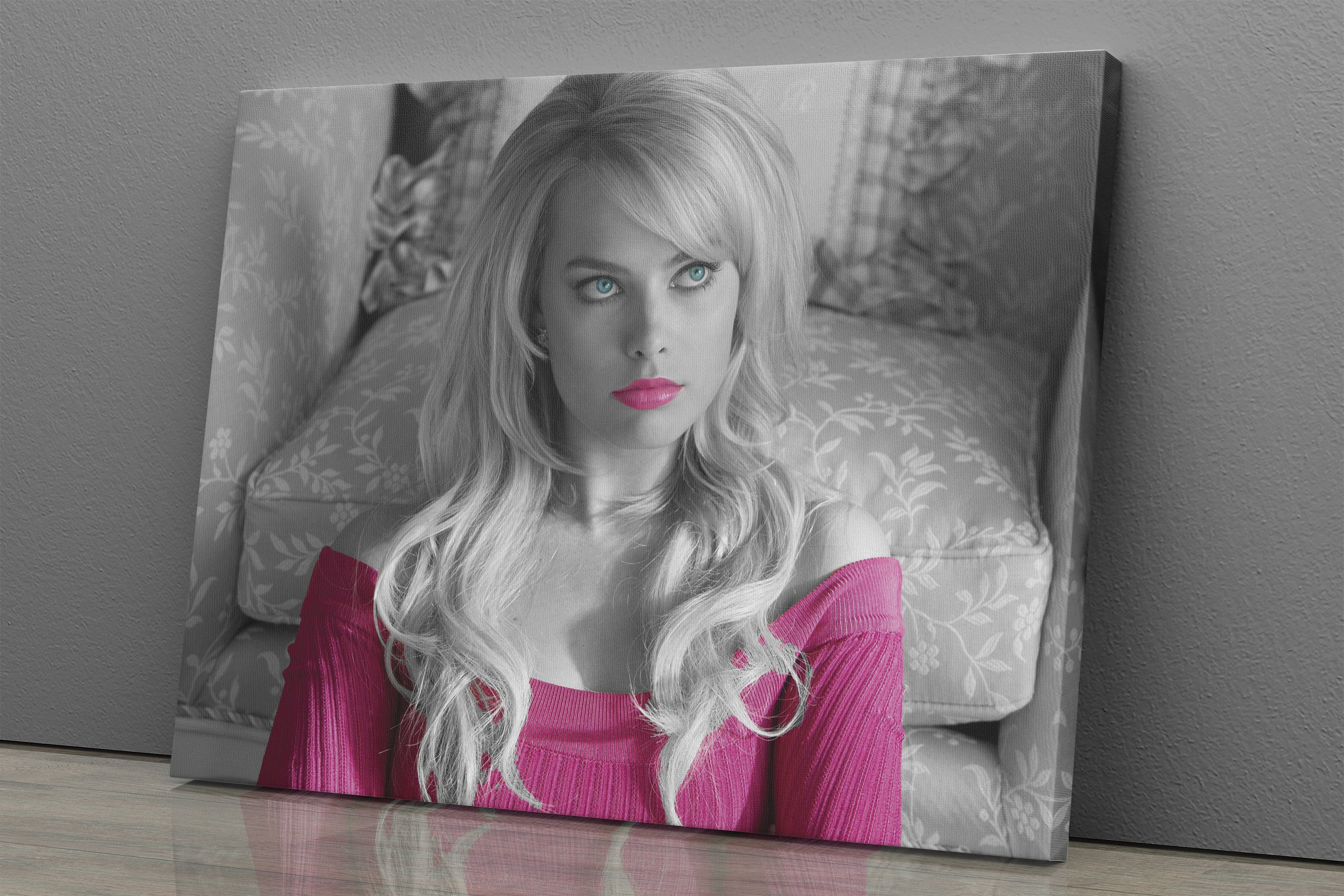 MARGOT ROBBIE, Wall top Street CANVAS, Movie Lover Gift, Living Room Art, First Glance The Wolf Of Wall Street Teenage Boy Room Wall Art Decors