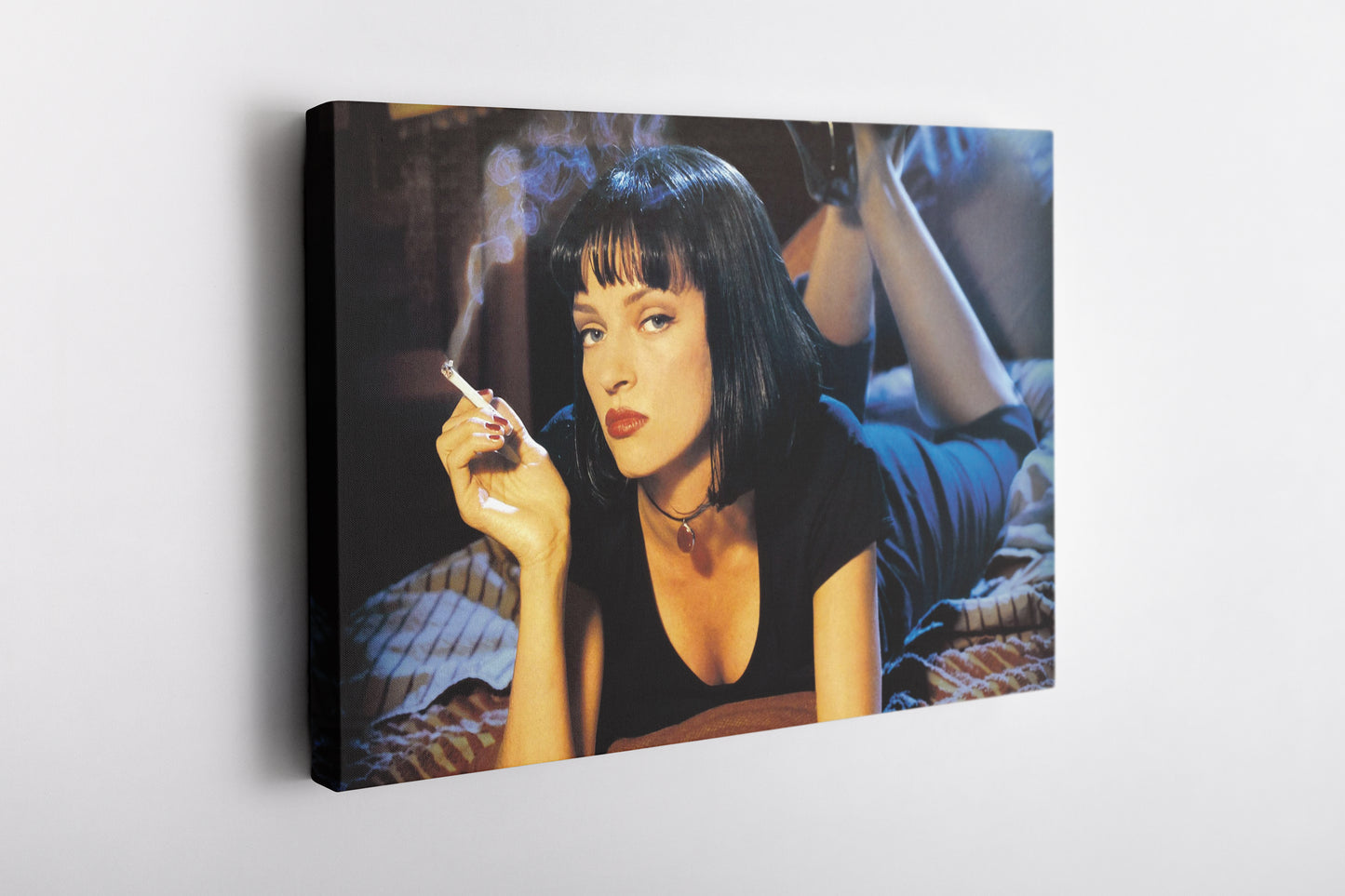 Uma Thurman Poster Pulp Fiction Smoking Canvas Wall Art Home Decor Framed Art Poster