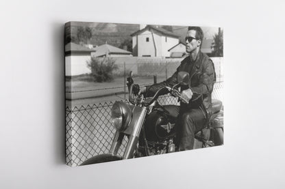 Arnold Schwarzenegger Poster Terminator Movie Scene Morotcycle Canvas Wall Art Home Decor Framed Art